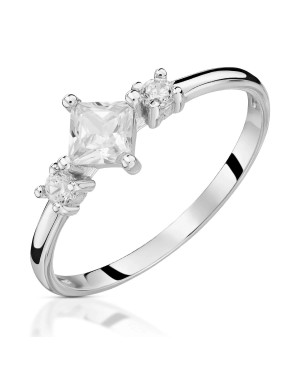 Silver ring with cubic zirconia