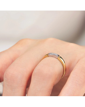 Gold ring