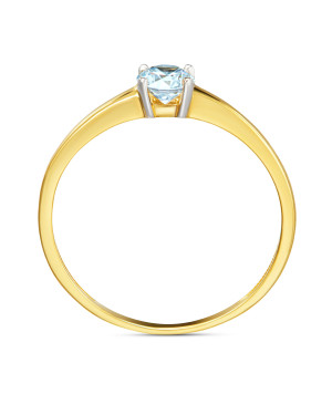 Engagement ring classic blue stone