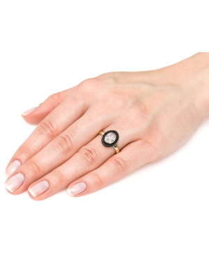 Gold ring 8k white stone with black stones