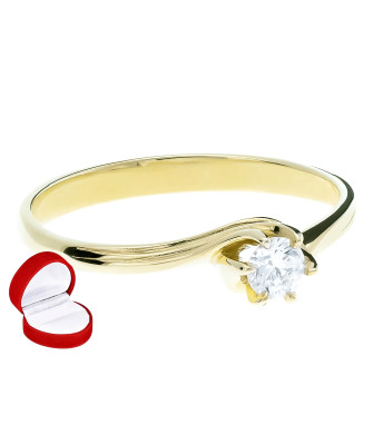 Delicate 14k ring with a white stone