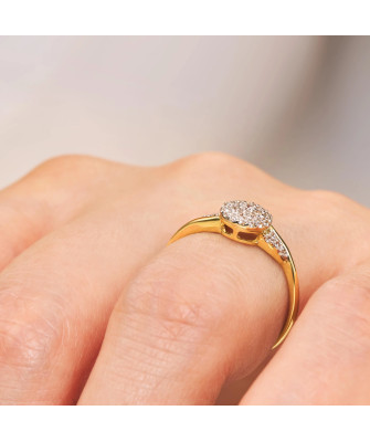 Engagement ring with cubic zirconia 14k