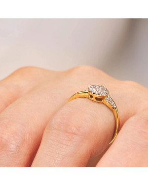 Engagement ring with cubic zirconia 14k