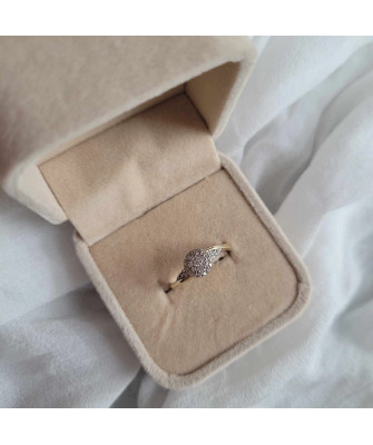 Engagement ring with cubic zirconia 14k