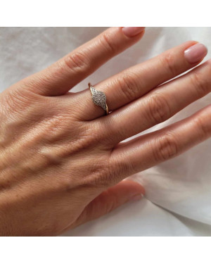 Engagement ring with cubic zirconia 14k