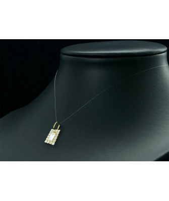 RICHLY DECORATED GOLD PENDANT STONE