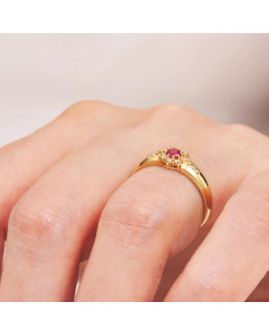 Ruby flower ring 8k