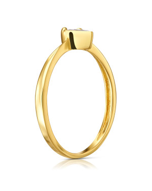 Ring with a heart in the middle blue zirconia