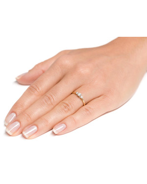 Delicate ring with cubic zirconia 14k