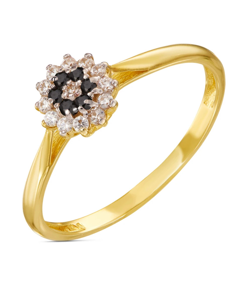 Ring with black stone 8k