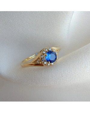 Ring with blue stone gold 8k