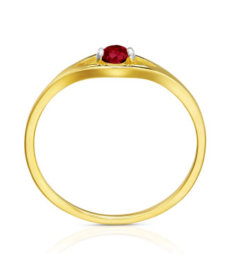 Red stone in 8k gold ring