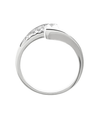 Silver ring with zirconia