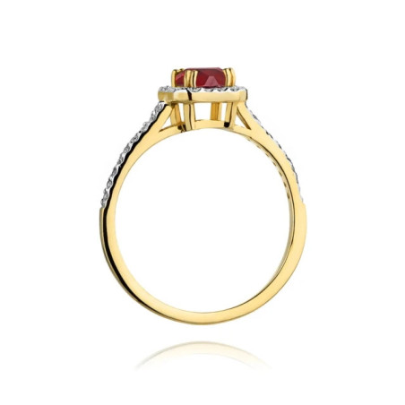 Ring with ruby ​​and diamonds 585