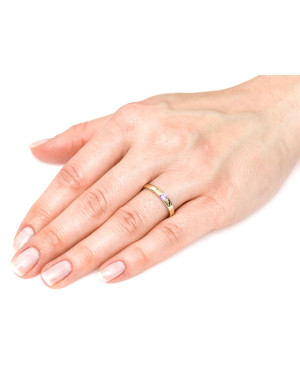 Ring band purple stone