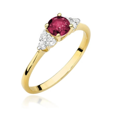 Ruby ring with diamonds 585