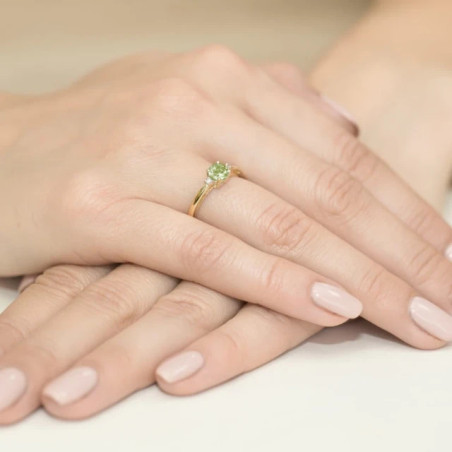 Peridot ring with diamonds, 585 gold