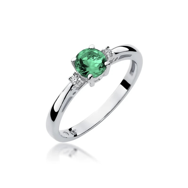 Emerald ring in 585 white gold