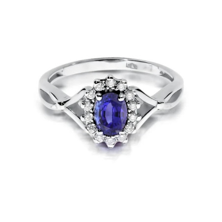 Ring with tanzanite and diamonds in white gold