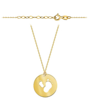 Celebrity necklace footprints in a full circle