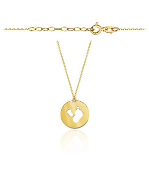 Celebrity necklace footprints in a full circle