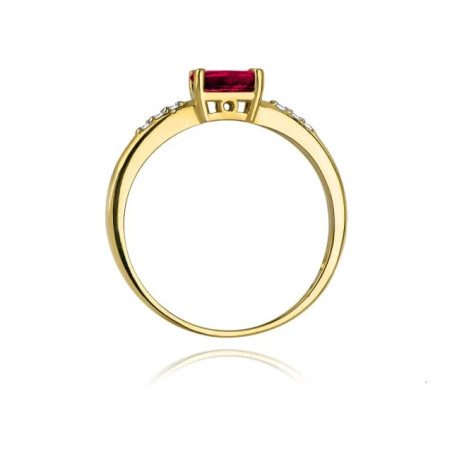 Gold ring with ruby ​​585