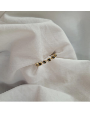 Delicate ring black stones 8k gold