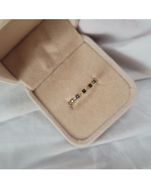 Delicate ring black stones 8k gold