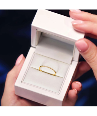 Delicate gold ring with cubic zirconia