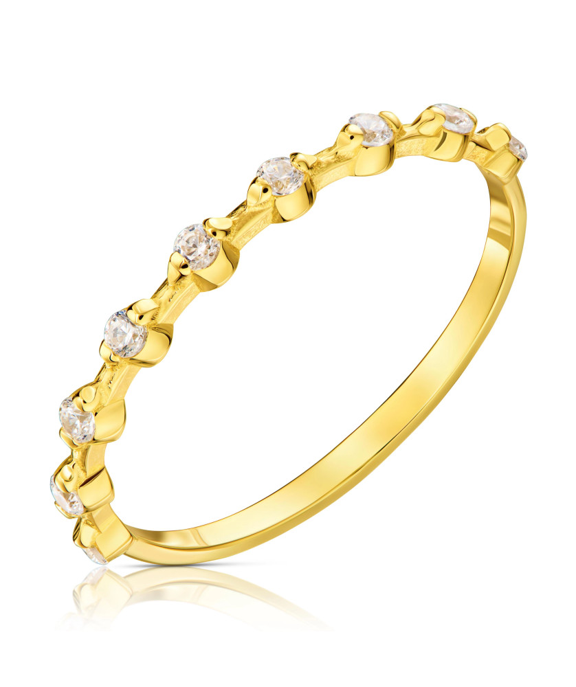 Thin ring with cubic zirconia 14k