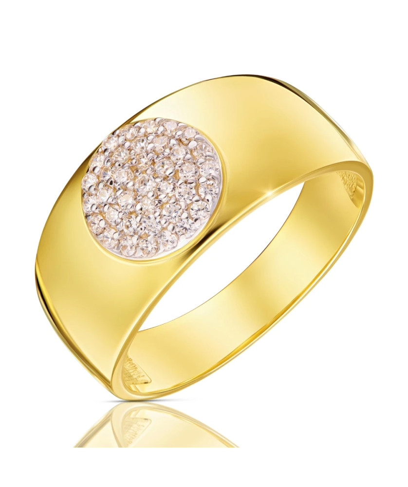 Wide gold ring like a 14k band