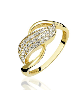 14k Gold Ring With Zirconia Leaf – Elegant Nature-Inspired Ring