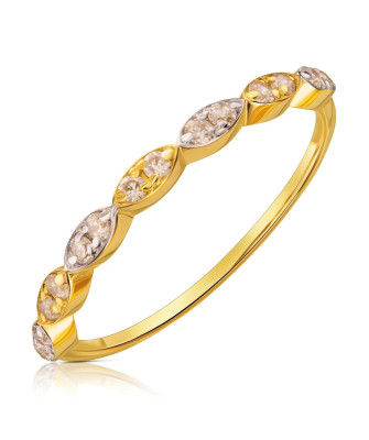 Delicate gold ring zirconia