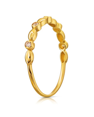 Gold ring white stones 8k
