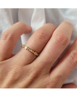 14k gold ring white stones
