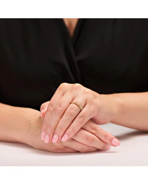 Ring with cubic zirconia 14k gold