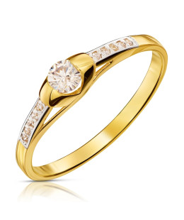 Delicate ring with cubic zirconia
