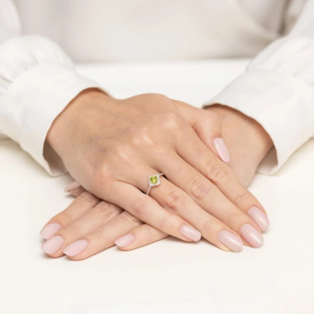 585 gold ring with a 0.50ct diamond with a certificate GoldJewellery