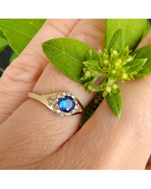 Ring with blue stone 14k