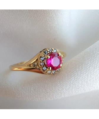 14k ring with red stone