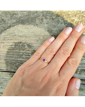 14k ring with red stone