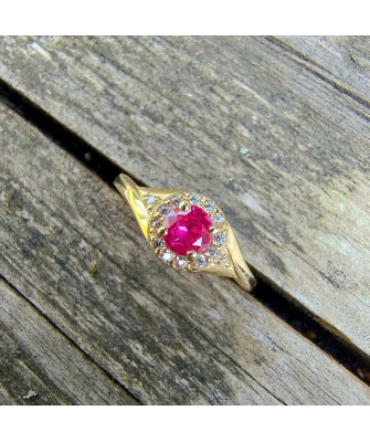 14k ring with red stone
