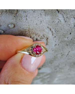 14k ring with red stone