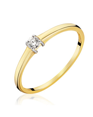Delicate 14k gold ring with cubic zirconia stone