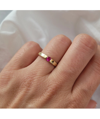 Ring band 14k ruby stone