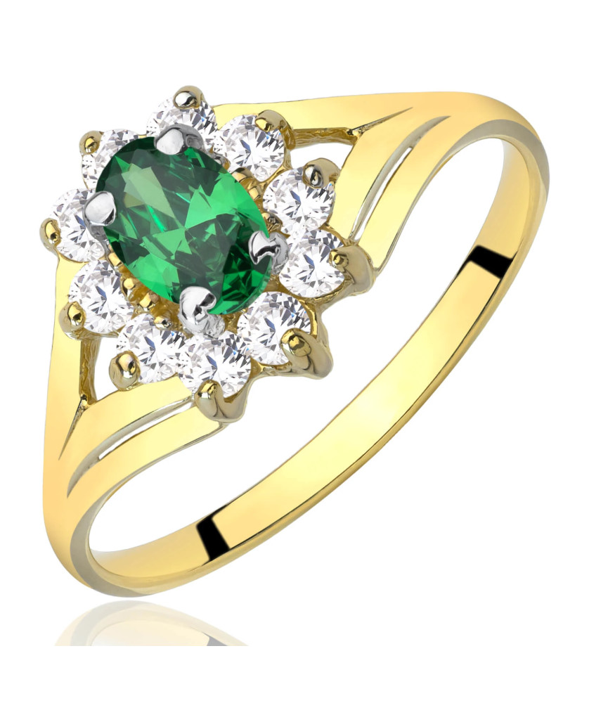 Marquise ring with green stone
