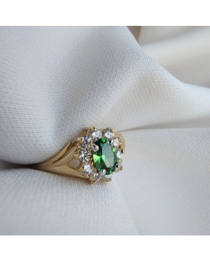 Marquise ring with green stone