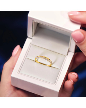 Ring with cubic zirconia 14k