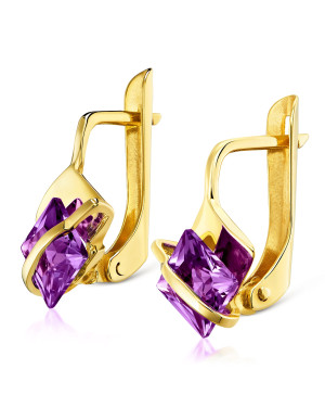 Gold earrings purple bands 8k