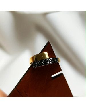 Gold ring Asymmetrical Beautiful design black stones